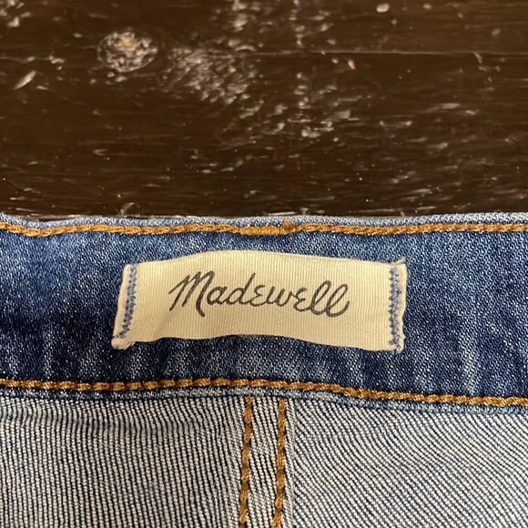 Madewell High Rise Mid Length Denim Shorts Size 29. - Picture 4 of 8